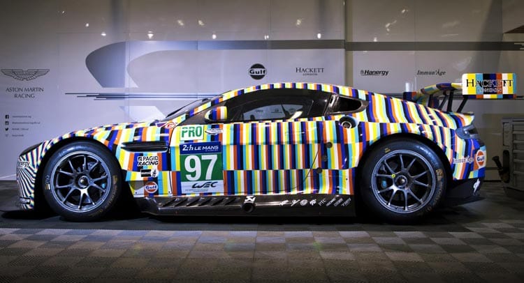 Ez az Aston Martin szó szerint kápráztató