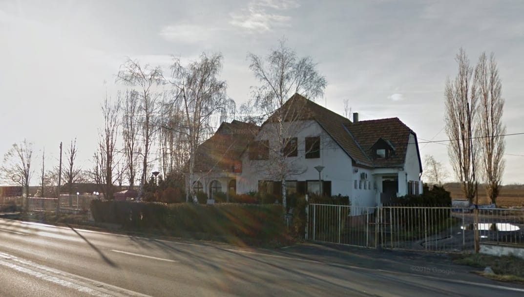 Bezárt csárda lángolt Pécs közelében