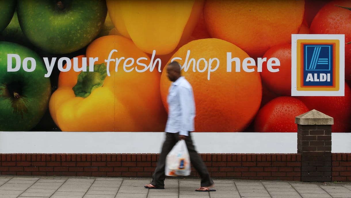 Korlátozza az Aldi, mennyit vehet egy-egy vásárló az árstopos termékekből – 1 kilónyit, liternyit vagy csomagnyit