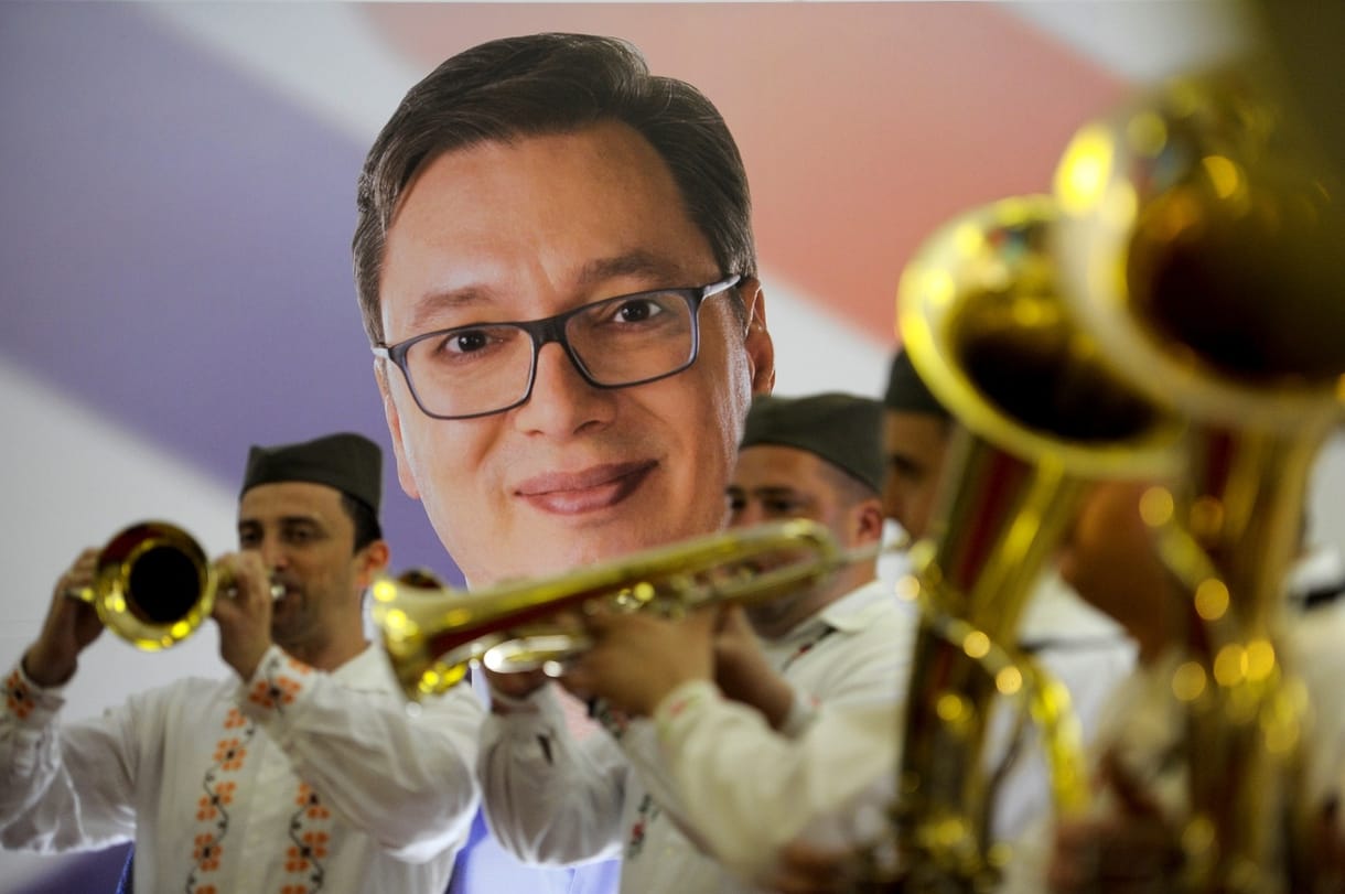 Csak a vajdasági magyaroknál nem működött Orbán barátjának varázsa