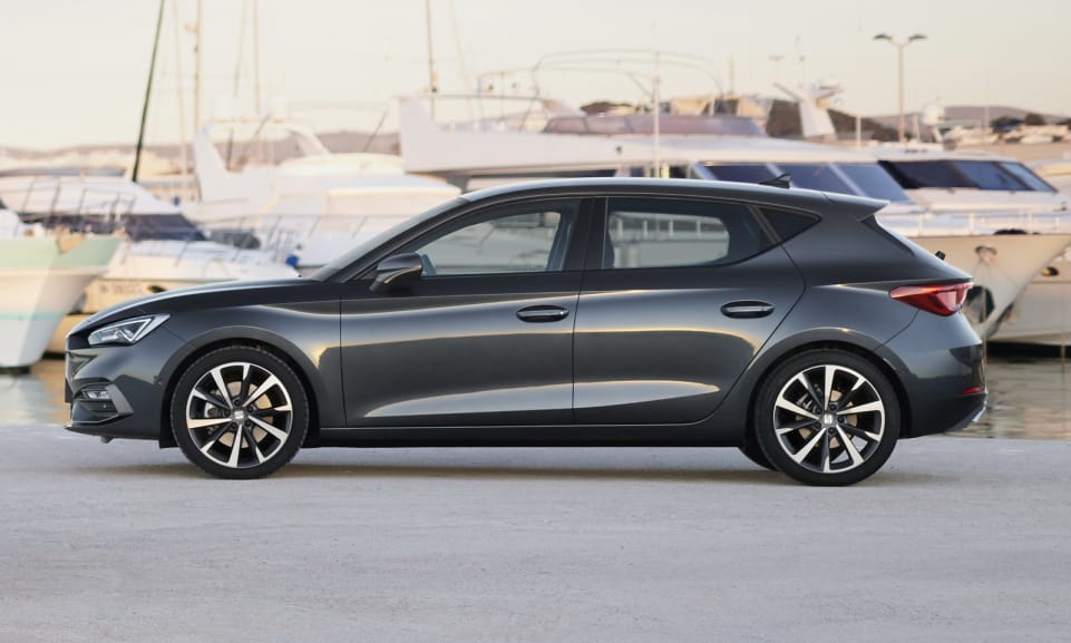 190 lóerős benzinmotort kapott az új Seat Leon