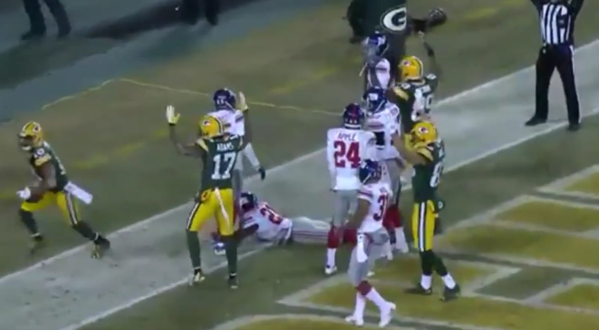 Elképesztő touchdownnal sokkolt a Green Bay