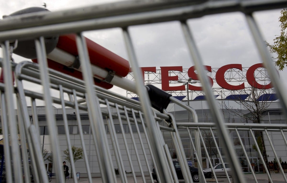 Online ruhaáruházat indít a Tesco