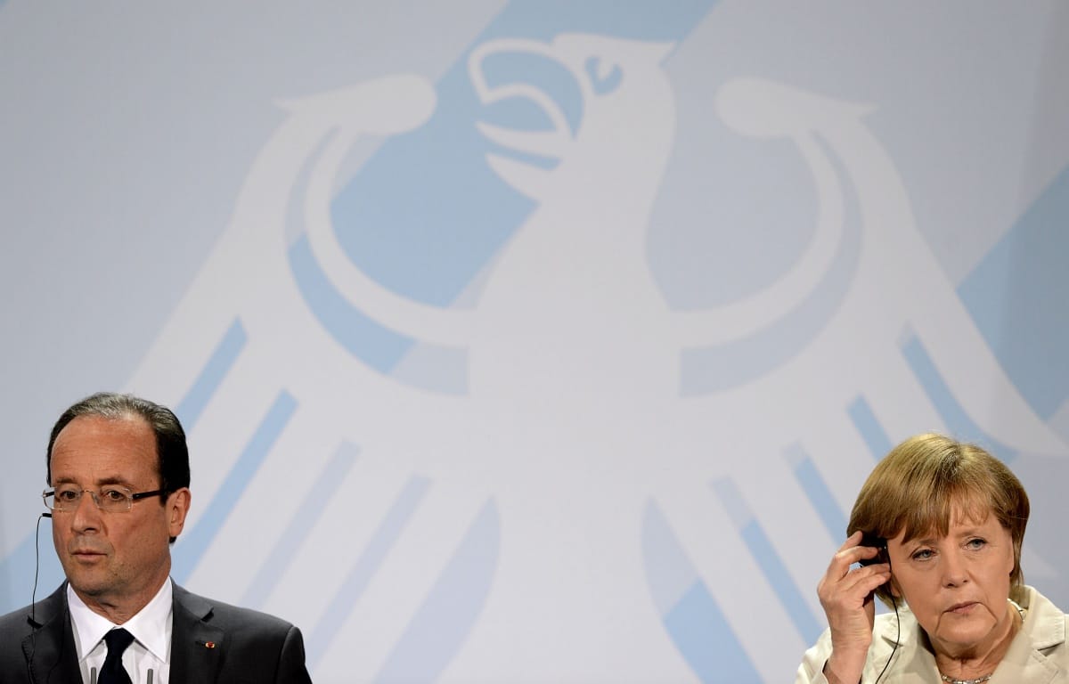 Váratlanul Kijevbe utazik Hollande és Merkel