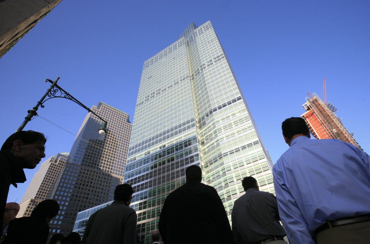 Kitálalt a Wall Street-i bankár: lehúzzák az ügyfeleket