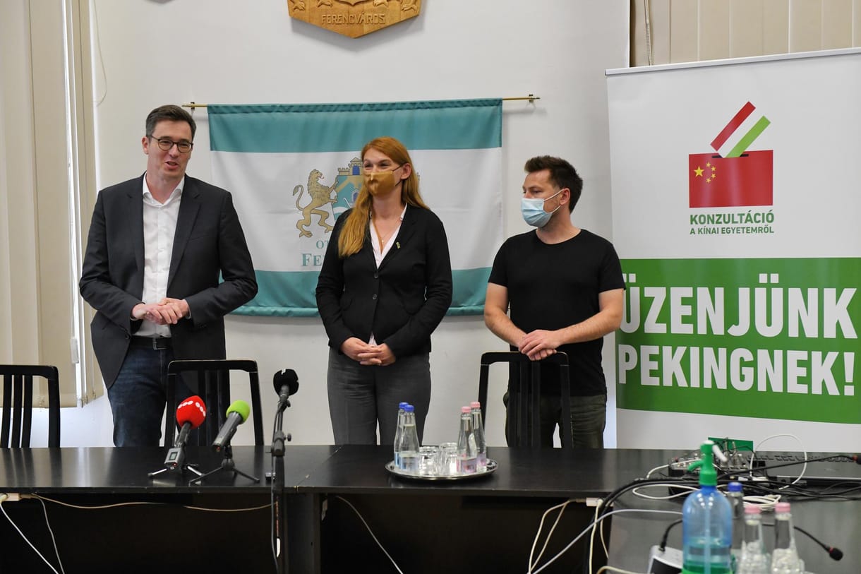 Dalai Láma út és Szabad Hongkong út is lesz a Fudan Egyetem mellett