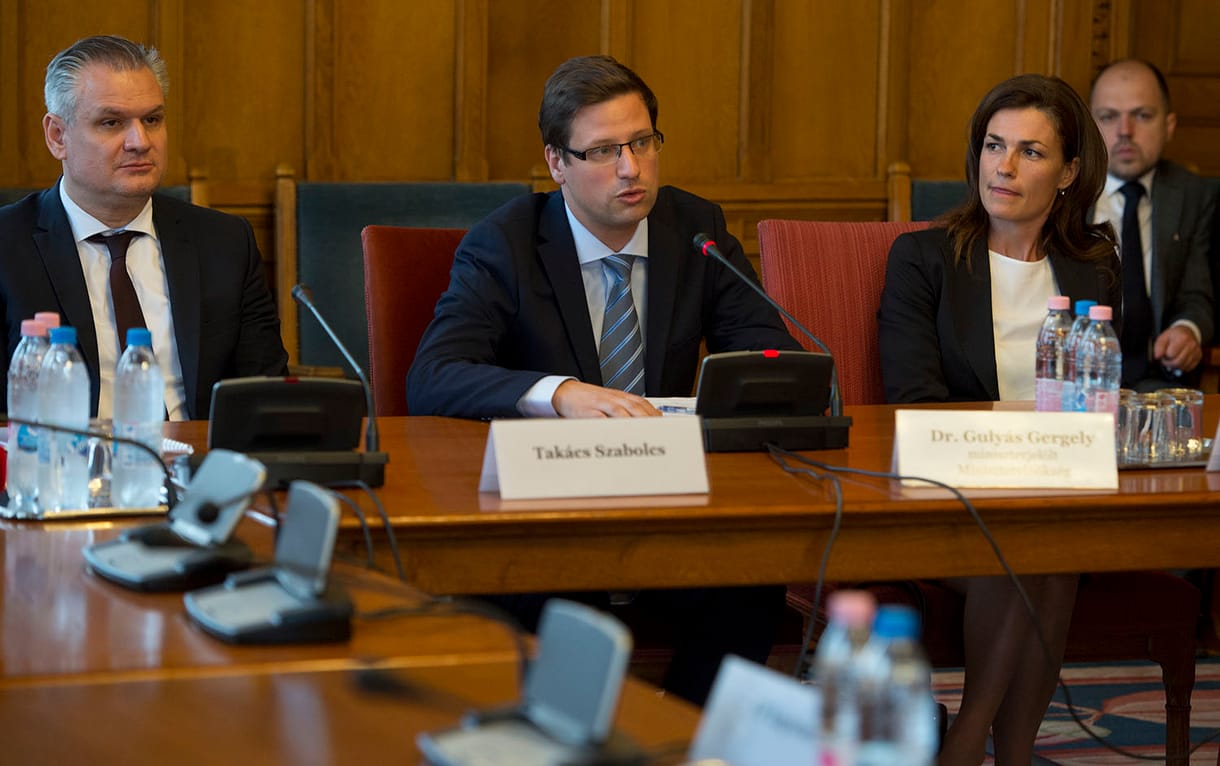 Úgy kap az államtól lakhatási támogatást Varga Judit, hogy férjével milliókat keres havonta