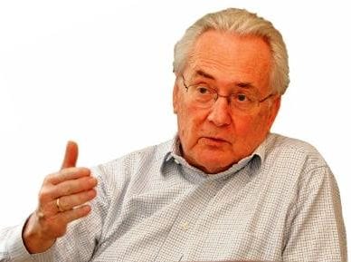 És mi hová fussunk, drága Róna Péter?