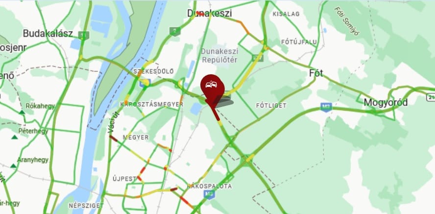 Kigyulladt egy kamion az M0-son, teljes az útzár Dunakeszinél