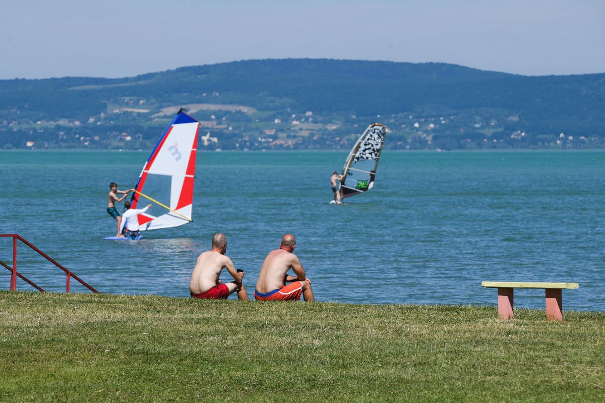 Furcsa ötlet: Külön közigazgatási egység lenne a Balaton, saját főpolgármesterrel