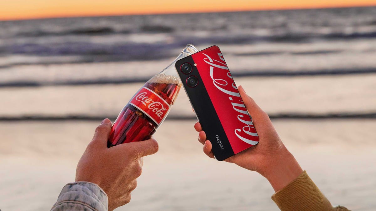 Hivatalos: tényleg jön a Coca-Cola-mobil, igazi ritkaság lehet