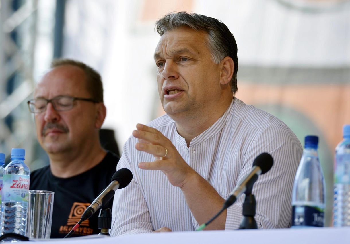 Elemző: Orbán közelebb áll Putyinhoz, mint egy európai demokratához