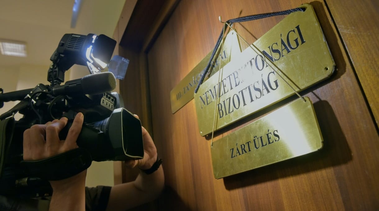 Németh Szilárd szerint legutóbb szórakozásból hívták össze a nemzetbiztonsági bizottságot