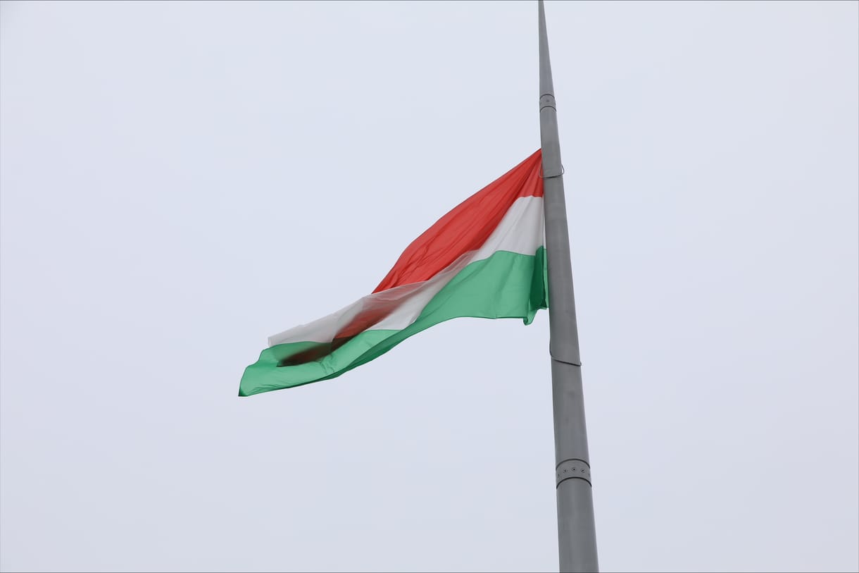 Benyújtotta a Fidesz az állampolgárság felfüggesztését lehetővé tevő javaslatot