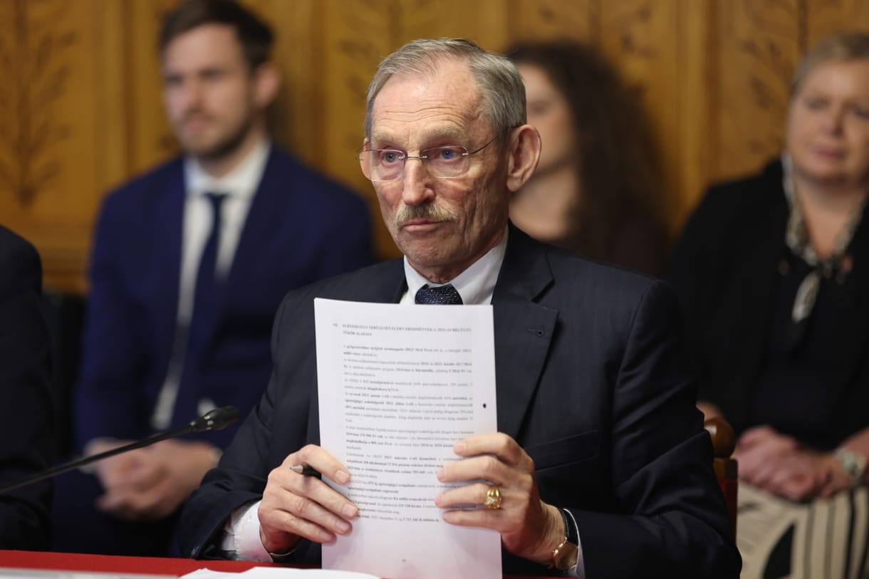 Pintér Sándor kiszámolta, mennyi csoki van a Túró Rudin