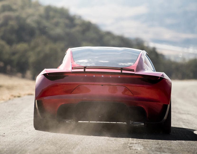 Óránként 128 millió forintot éget el a Tesla, van, aki már csődöt jósol