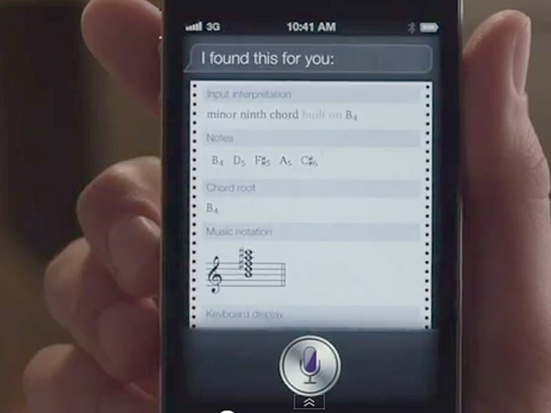 A Siri miatt is perelik az Apple-t