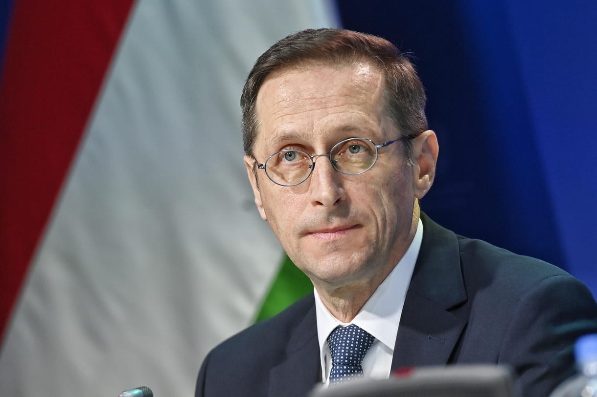 A jegybank nagyobb inflációt, kisebb növekedést vár