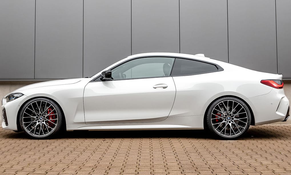 Szolid csinosítást kapott az új 4-es BMW sportkupé