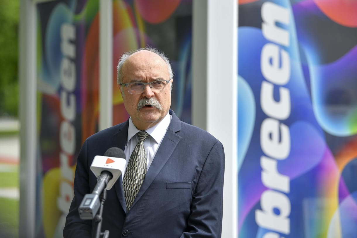 Belügyi helyettes államtitkár: Sok pedagógusnak furcsa, hogy munkaidő az a négy-hat óra, amit oktatással kell tölteni