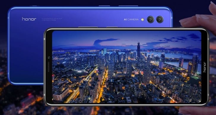 Itt a Huawei új óriásmobilja, elég baráti árcédulával