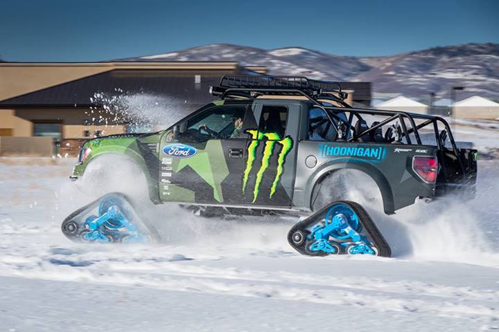 Már nyúzza az új lánctalpas terepjáró-szörnyet Ken Block – fotók