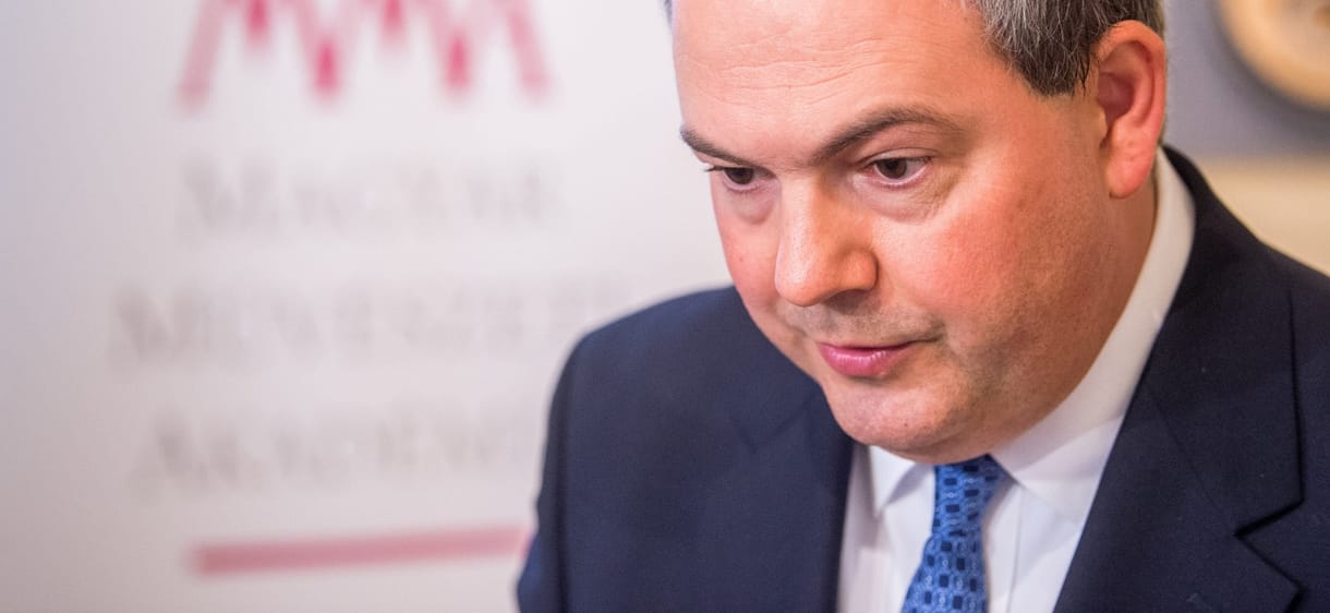 Orbán bizalma megrendült, így kapott nem várt vezetőt az MMA