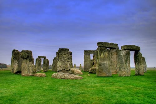 Stonehenge mellett megtalálták a kőépítmény kistestvérét