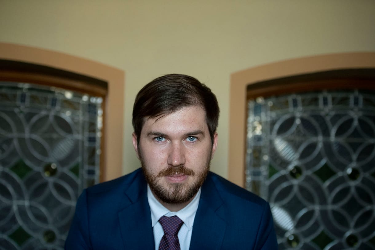 A Momentum nem támogatja, hogy „offshore-lovagot” küldjön a DK az Országgyűlésbe