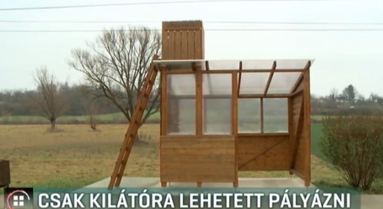 Magyar lelemény: kilátóba oltott buszmegálló
