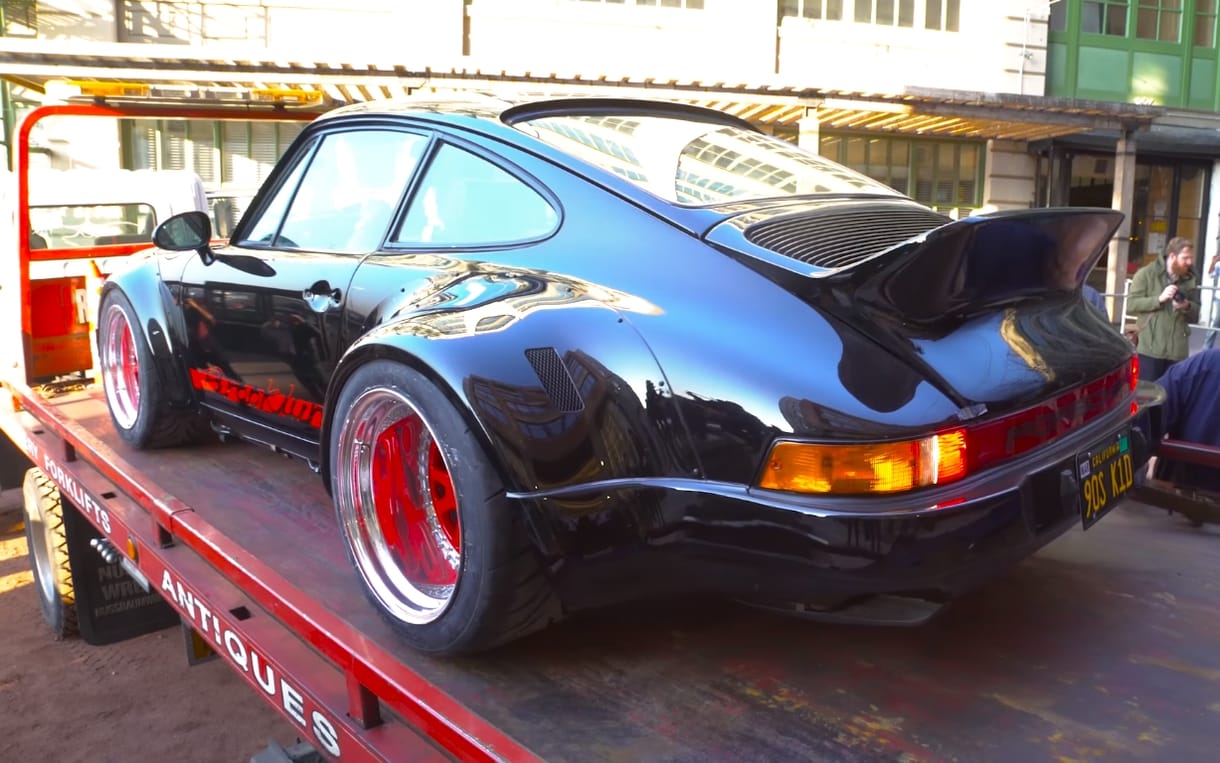 72 óra alatt lett igazi szörny a Porsche 911-ből – videó