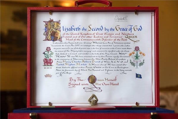 II. Erzsébet most mondta rá az áment unokája házasságára