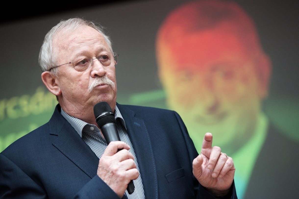 Kuncze Gábor elhagyhatta az intenzív osztályt