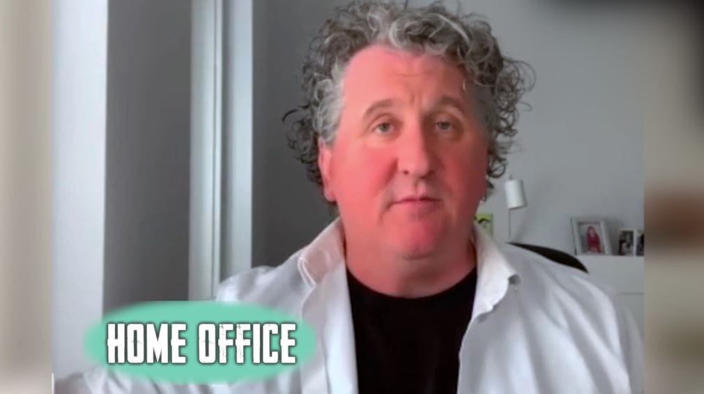 Ókovács Szilveszter a Home office-ban: 