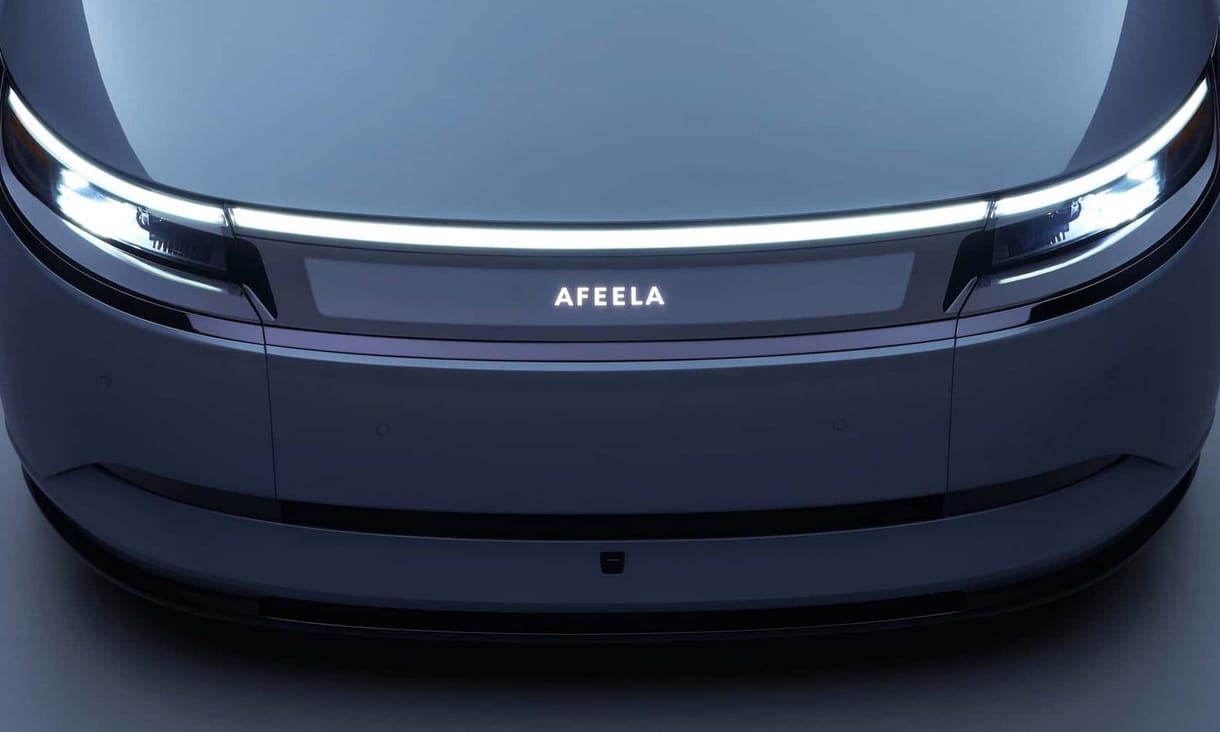 PlayStation kontrollerrel vezették színpadra az új Sony-Honda villanyautót
