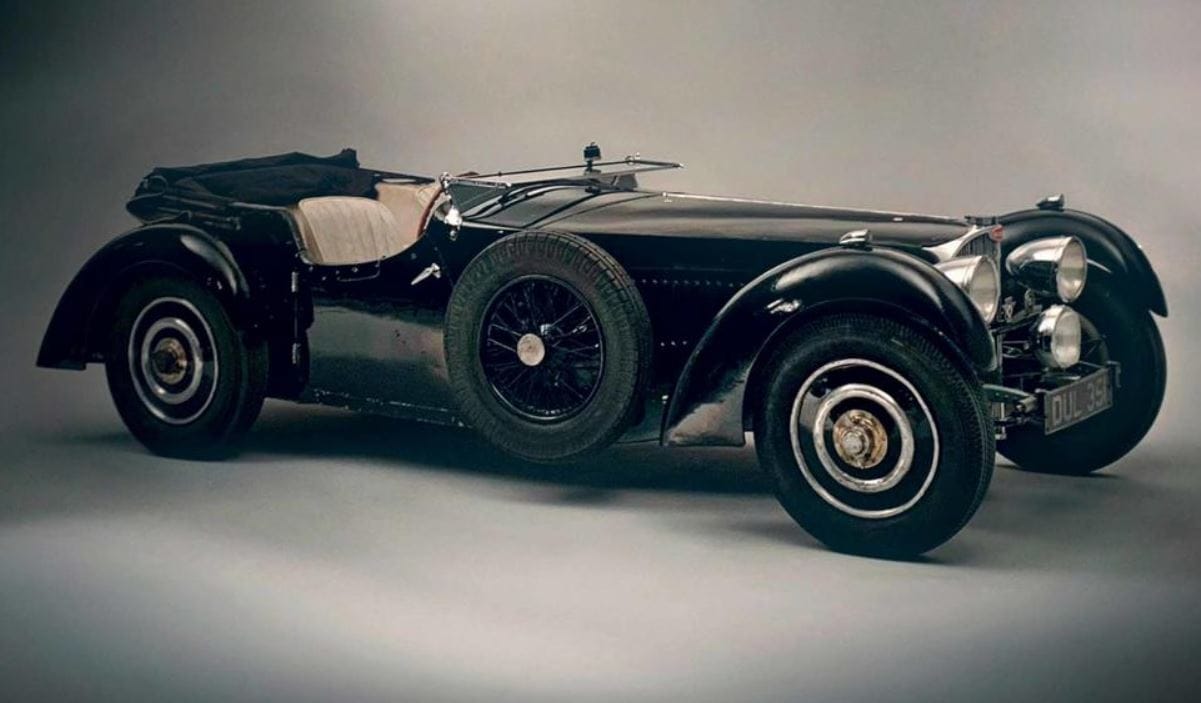 50 évig rejtőzködött ez a Bugatti, ami most 2,8 milliárd forintot érhet