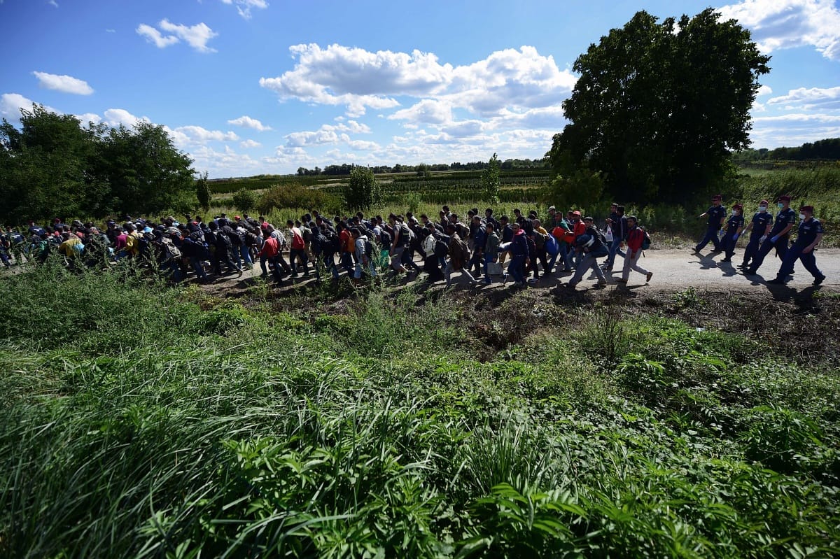 1500 migráns érkezett ma délelőtt Horvátországból