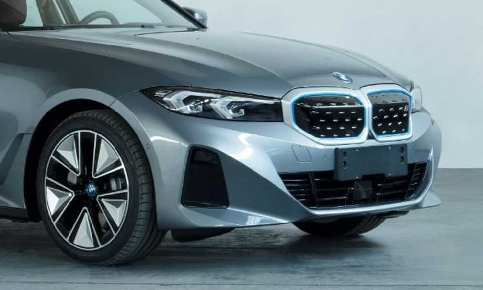 Kiszivárgott fotókon a tisztán elektromos új 3-as BMW