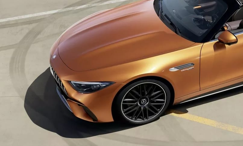 Kaliforniai álom: tekintetmágnes új biturbó V8-as AMG roadster érkezett