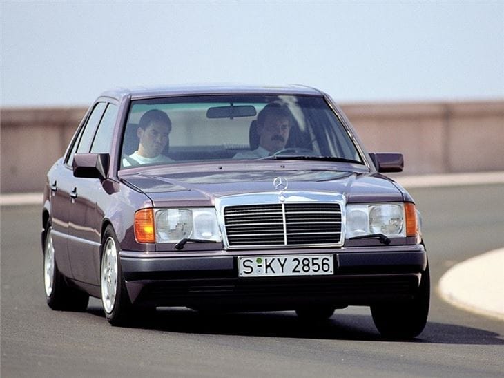 1 millió kilométert pakoltak egy öreg Mercedesbe, ennyibe került a szervizelés