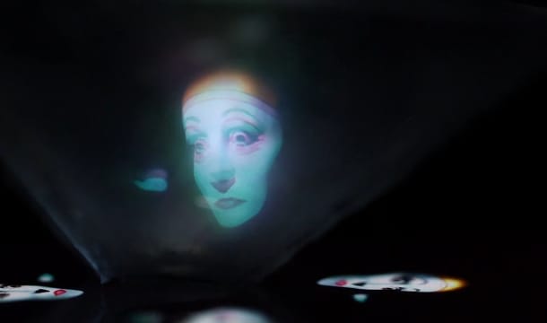 Hologramok, mint a Star Warsban? Így készíthet ilyeneket egyszerűen az iPhone-jával