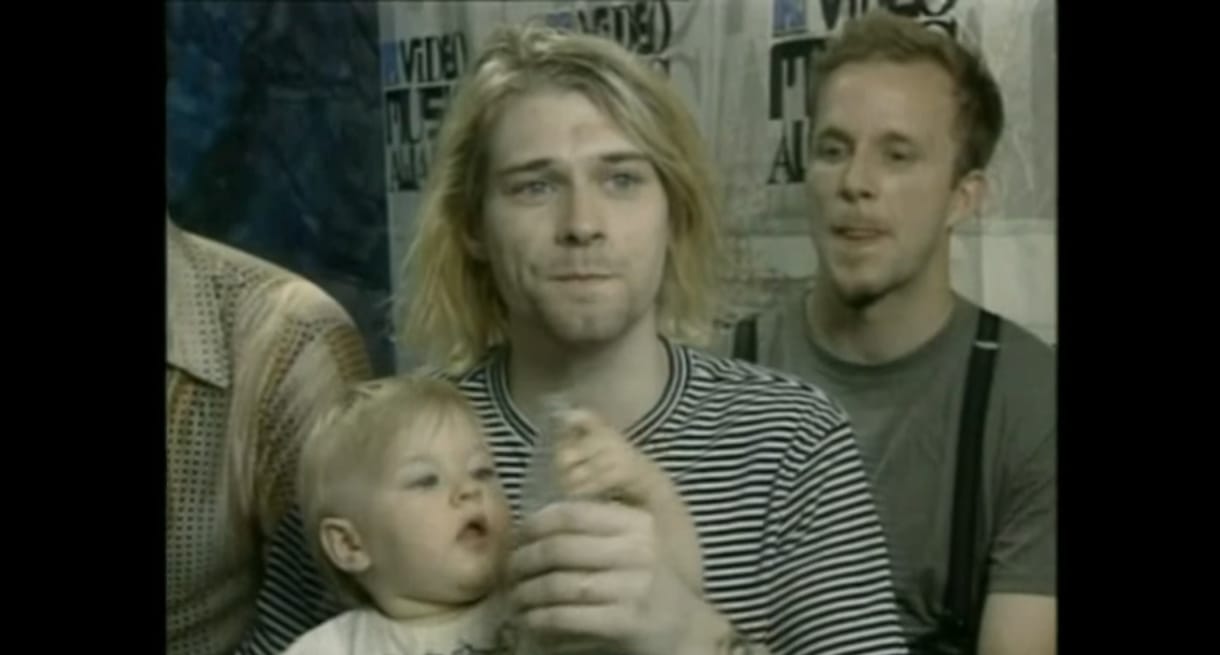 Havi 25 millió forintot fizetnek Kurt Cobain lányának