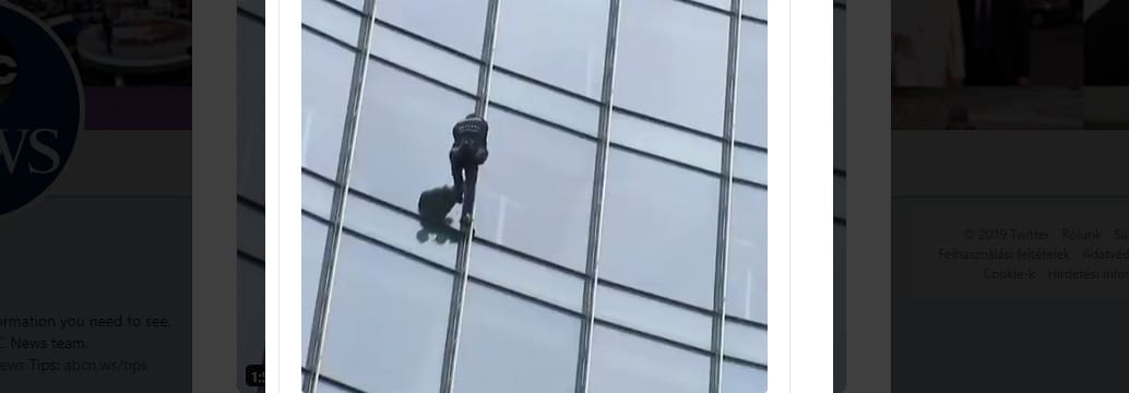 A francia Pókember most egy 38 emeletes épületet mászott meg