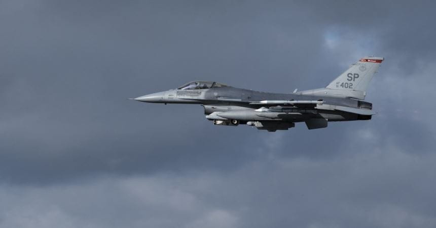 A Pentagon kezd megbarátkozni az Ukrajnának küldendő vadászgépek ötletével