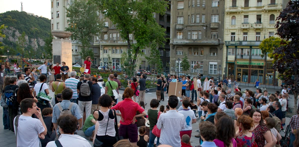 Hallgatók tiltakoztak a Fővám téren