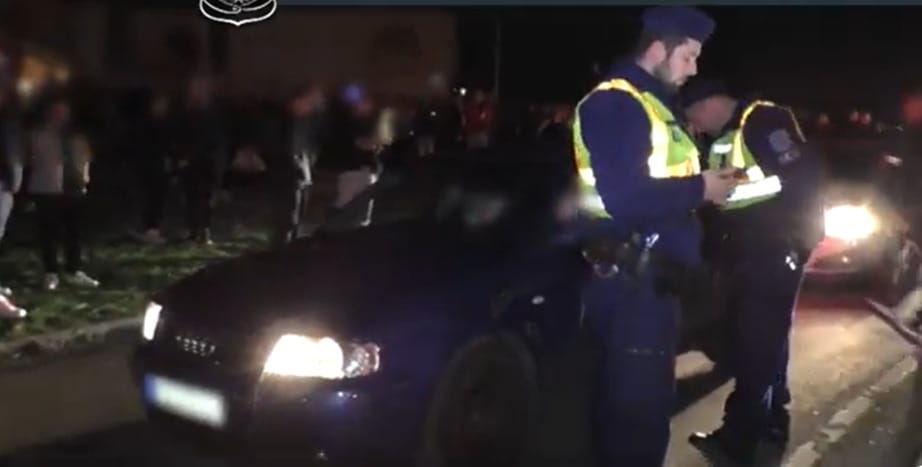 Éjszakai razzia közben kaptak fülest a rendőrök egy több száz fős illegális autóversenyről