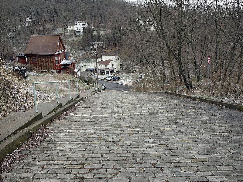 Fotó: ez most a világ legveszélyesebb utcája