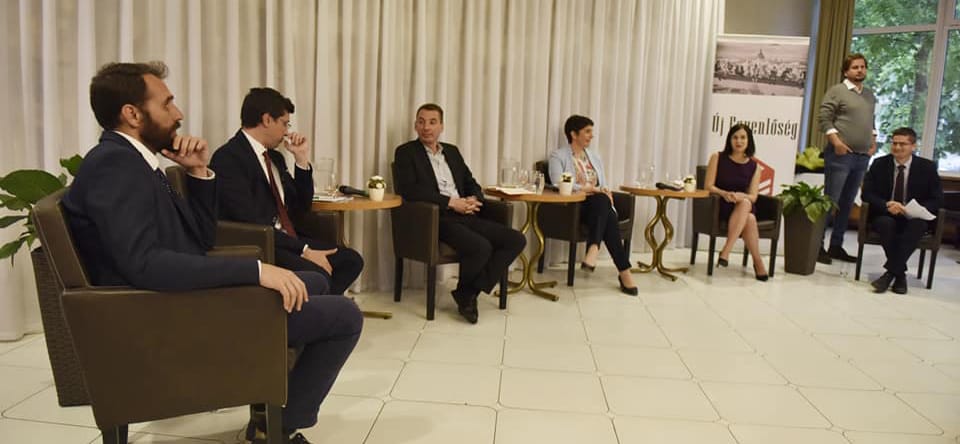 Nem beszélhettek vitájukon az ellenzéki pártok EP-listavezetői Orbán Viktorról, de megtették