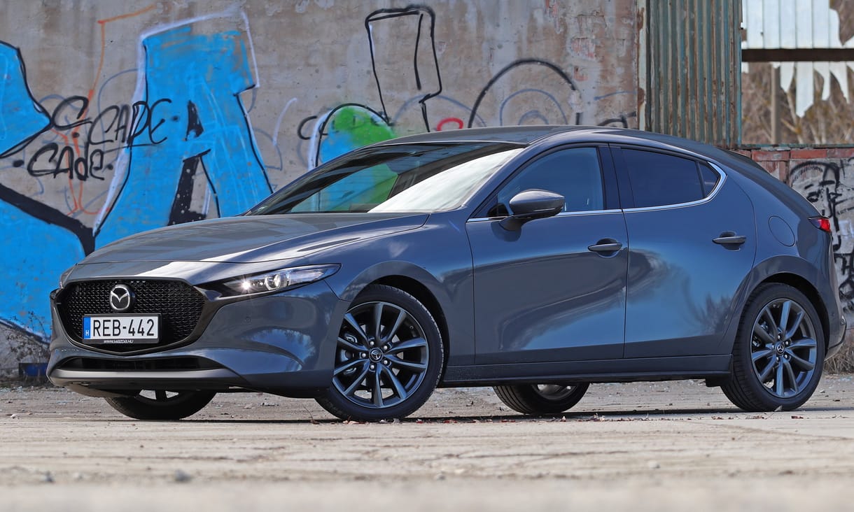 Mazda 3-teszt: nyomokban MX-5 életérzést tartalmaz