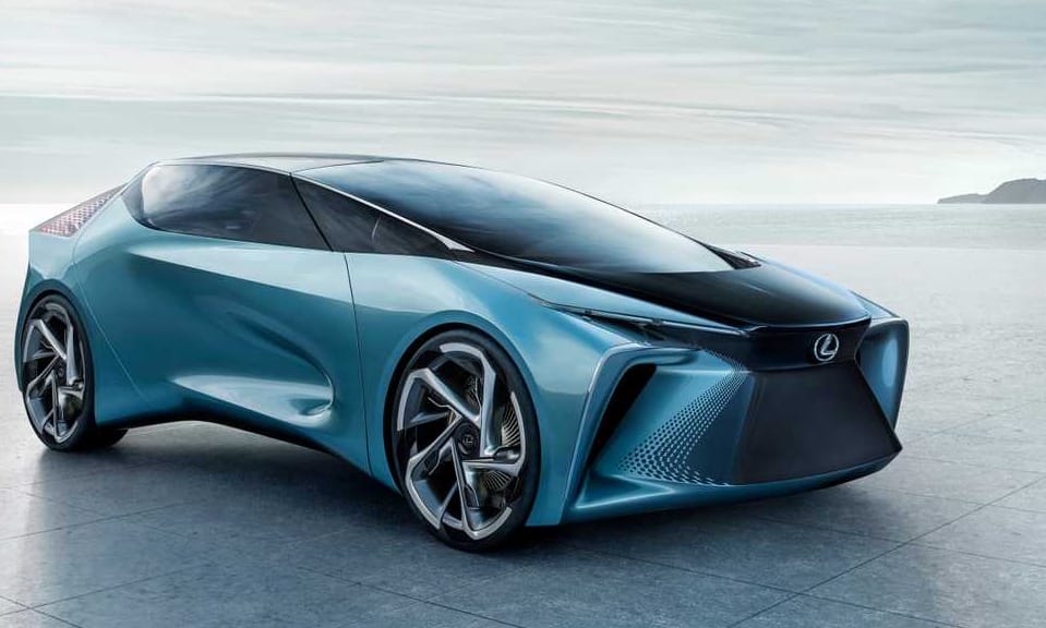 Ékalakú sirályszárnyas autót mutatott be a Lexus